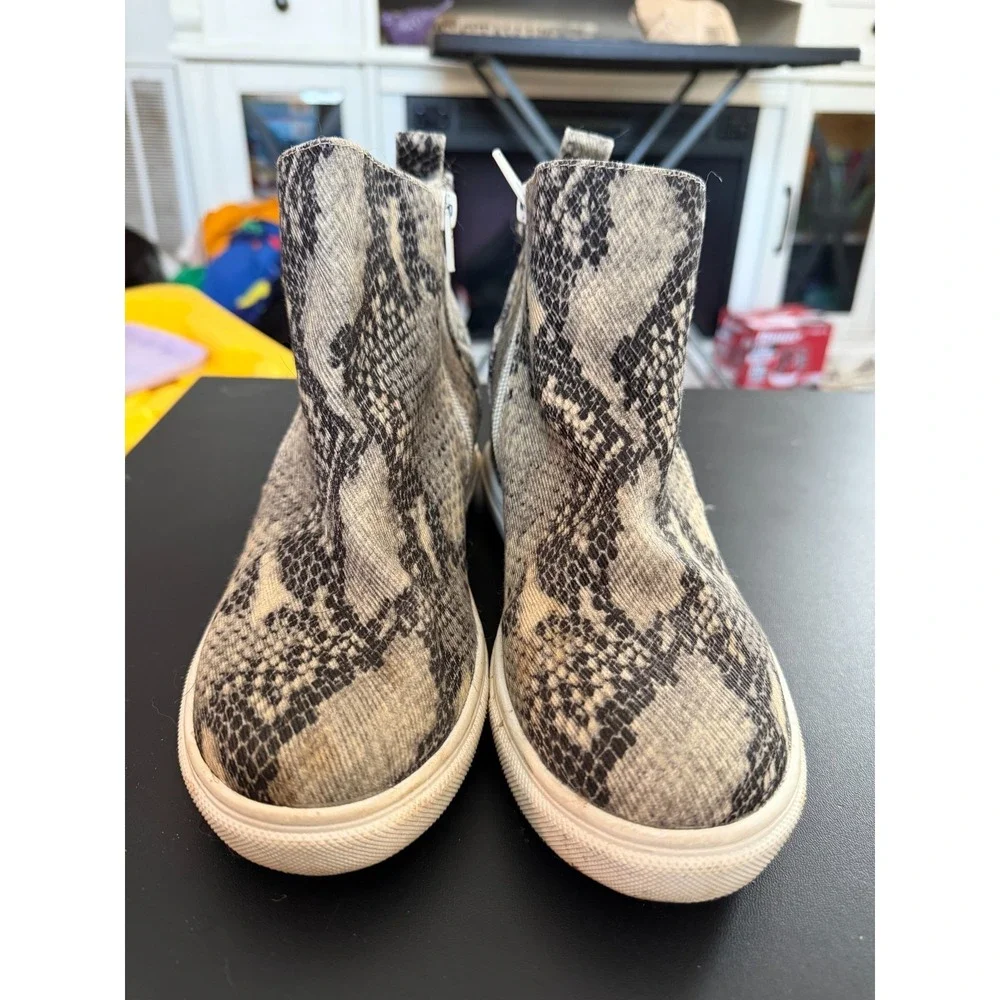 Madden‎ Girl Snake Print Heeled Bootie in 6.5